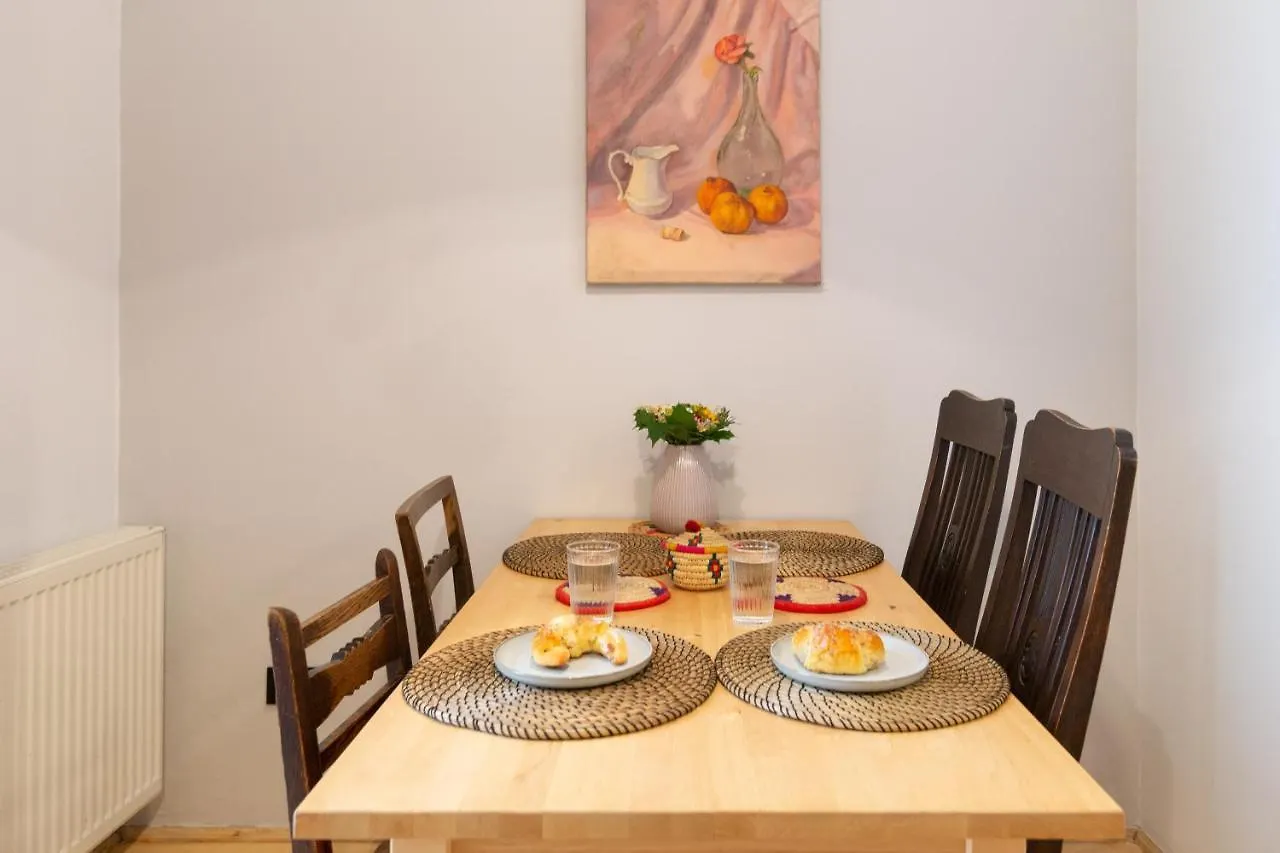 Artistic&Cozy In The Old Town Apartment Krakow